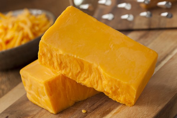 Cheddar Jaune Mi-Fort