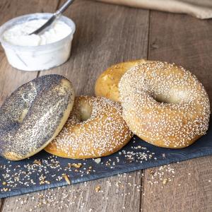 bagel-sesame